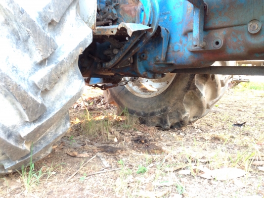 ขายรถไถฟอร์ด 6600