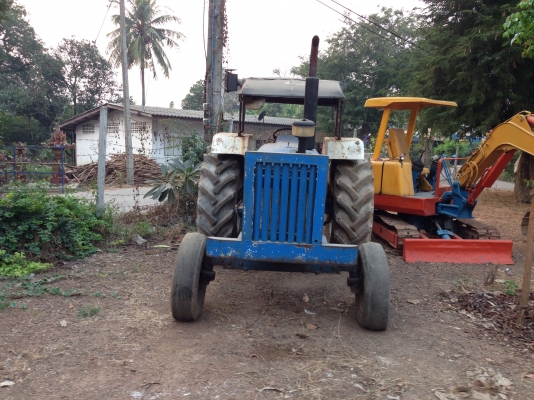 ขายรถไถฟอร์ด 6600