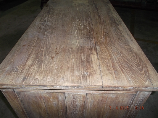 โต๊ะทำงานไม้สักเก่า ทั้งหลัง สภาพดี หายากมาก ใครได้ครอบครองไม่ผิดหวัง โต๊ะทำงานไม้สักเก่า ทั้งหลัง สภาพดี หายากมาก ใครได้ครอบครองไม่ผิดหวัง