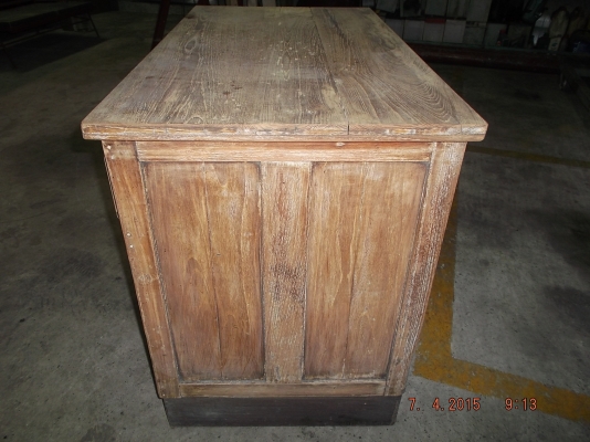 โต๊ะทำงานไม้สักเก่า ทั้งหลัง สภาพดี หายากมาก ใครได้ครอบครองไม่ผิดหวัง โต๊ะทำงานไม้สักเก่า ทั้งหลัง สภาพดี หายากมาก ใครได้ครอบครองไม่ผิดหวัง