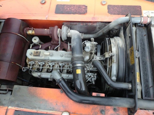 รถขุด HITACHI ZX200-E 1*****  5963ชม.  ปี2004  เครื่องISUZU AA-6BG1T  รถสภาพดีครับ