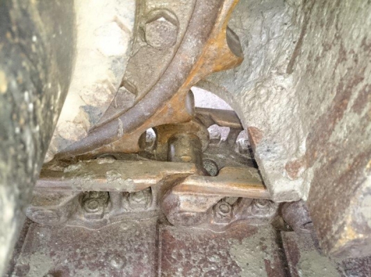 รถขุด HITACHI ZX200-E 1*****  5963ชม.  ปี2004  เครื่องISUZU AA-6BG1T  รถสภาพดีครับ