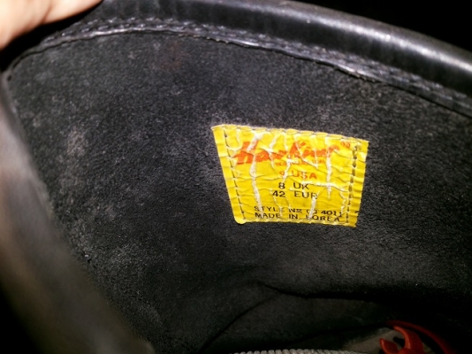 ขายรองเท้าแนวลุยๆ 2 คู่