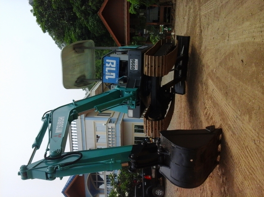 ขายรถขุดแบคโฮ MITSUBICHI MS035 เก่านอกแท้จากญี่ปุ่นมีเอกสารแจ้งจำหน่าย ไม่เคยใช้งานในไทยครับ ขายรถขุดแบคโฮ MITSUBICHI MS035 เก่านอกแท้จากญี่ปุ่นมีเอกสารแจ้งจำหน่าย ไม่เคยใช้งานในไทยครับ