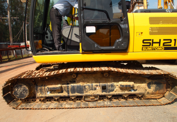 ต้องการขาย รถขุด Sumitomo SH210-5 ใช้น้อย สภาพดีมาก