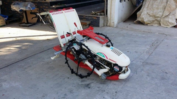 รถดำนา YANMAR รุ่น AP200 เก่าญี่ปุ่น  ดำนา 2 แถว  ขนาดกระทัดรัด สภาพสวยมาก