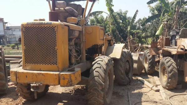 ขายรถตัก CAT 920  สภาพต้องเก็บนิดหน่อยครับ