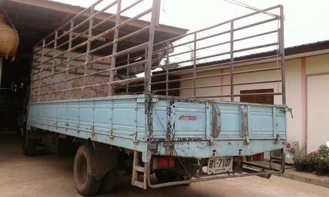 หกล้อ อีซูซุ ร็อค FRR 175แรง สภาพดีพร้อมใช้งาน ยาว6.50ม ทะเบียนพร้อม