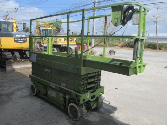 GS2632 # 49068 : รถกระเช้าขากรรไกร 7.9 เมตร โทร. กุ้ง:0813062283