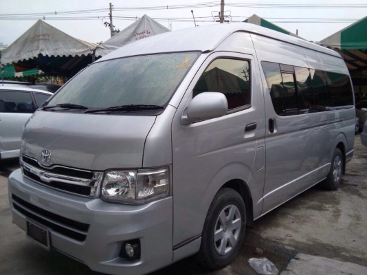 ขายรถตู้ TOYOTA COMMUTER ดีเซลล์ ปี 2013 ราคา 899,000 บาท สภาพเดิมๆ สนใจโทรสอบถามได้นคะ 0922726669 ตันหยงค่ะ