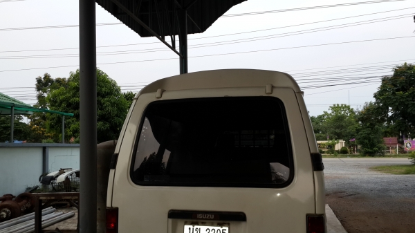 ขาย ISUZU BUDDY 90 แรง มีแอร์ เครื่องดี ราคา 90000 ขาย ISUZU BUDDY 90 แรง มีแอร์ เครื่องดี ราคา 90000