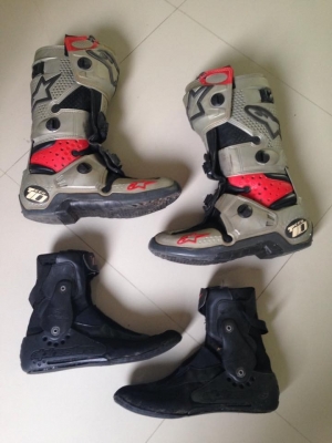 รองเท้าแข่งวิบาก tech10