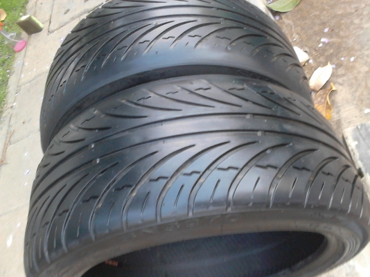 245/40R18 SUNNY ปี 2013 มี 2 เส้น tel.081-427-3941