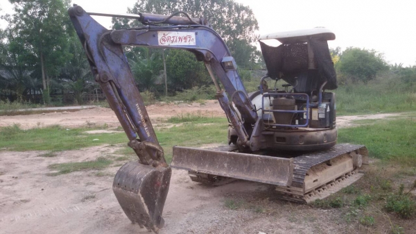 ขายแบคโฮMITSUBISHI MM40 CRปั้มนิ้วคอนโทรน้ำมันสภาพสวยพร้อมใช้งานไม่ต้องแต่งทำงานไวขายถูกเพราะต้องการซื้อคันใหญ่