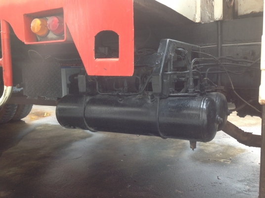 ขายรถหกล้อบรรทุกติดเครน