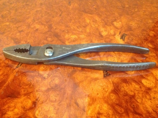 ขายคีมเอนกประสงค์ Vintage Crescent 923-7 ขนาด 7 1/2"