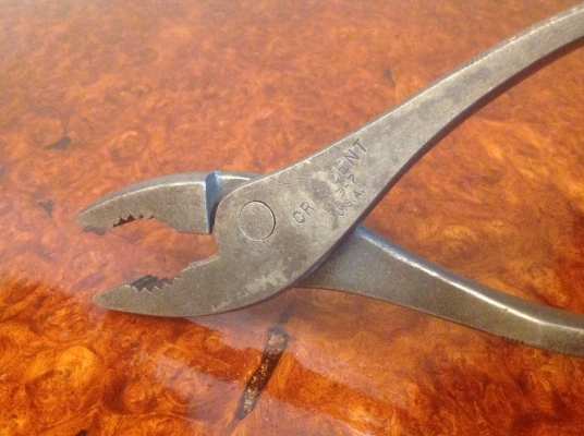 ขายคีมเอนกประสงค์ Vintage Crescent 923-7 ขนาด 7 1/2"