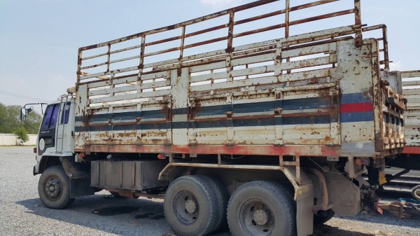 ขายรถบรรทุก 18 ล้อพ่วงแม่ลูกดัมพ์ ISUZU ROCKY 240 แรงม้าปี 2537หางพ่วง 2 เพลาอู่พนัสปี 2537 ราคา 1250000