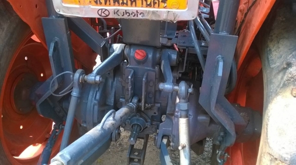 ขายรถไถ KUBOTA L4508 ปี 53 เอกสารเล่มทะเบียนครบ อุปกรณ์มีผานดันหน้า และผาน 5 ราคาคุยกันได้ครับ