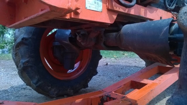 ขายรถไถ KUBOTA L4508 ปี 53 เอกสารเล่มทะเบียนครบ อุปกรณ์มีผานดันหน้า และผาน 5 ราคาคุยกันได้ครับ