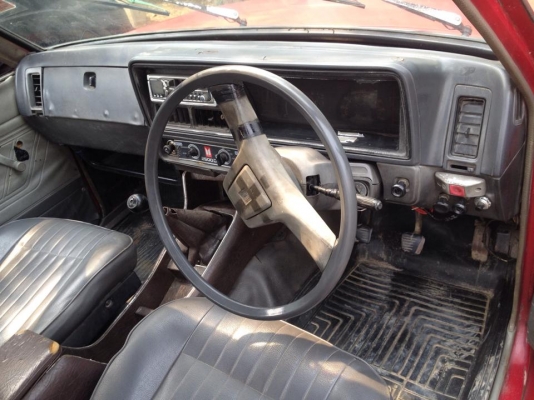 ขายอีซูซู2200ปี27ทะเบียนโอน