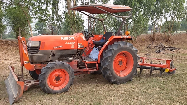 L4508 ปี52 อุปกรณ์ 2ชิ้น เล่มทะเบียนพร้อมครับ