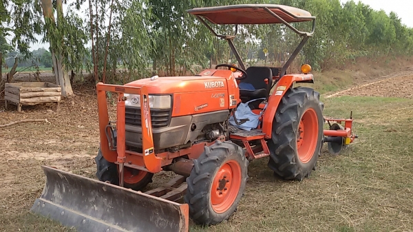 L4508 ปี52 อุปกรณ์ 2ชิ้น เล่มทะเบียนพร้อมครับ