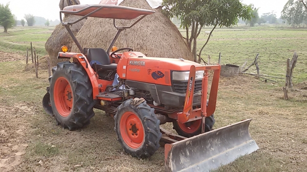 L4508 ปี52 อุปกรณ์ 2ชิ้น เล่มทะเบียนพร้อมครับ