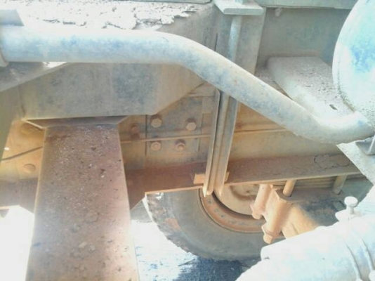 รถอีซูซุ 6 ล้อดั้ม FTR 165 แรงม้า.    สนใจติดต่อ  081 - 6079515