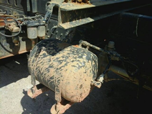 รถอีซูซุ 6 ล้อดั้ม FTR 165 แรงม้า.    สนใจติดต่อ  081 - 6079515