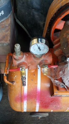 ขาย !! ปั้มลม1/2แรง2สูบ ยี่ห้อCY สภาพเดิม พร้อมใช้งาน