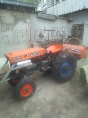 ขายรถไถเล็กคูโบ้าเข้าร่องอ้อยสบายๆพร้อมโรตารี่ตีดินสวยๆตัวรถและโรตารี่กว้าง80ช.มราคาคุยกันได้ใช้ได้จริงดีจริงเครื่องแห้ง