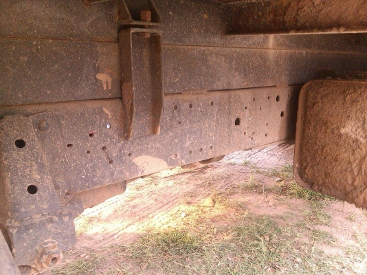 หกล้อ อีซูซุ NKR110แรงรถห้างสภาพพร้อมใช้งาน ทะเบียนพร้อมโอน