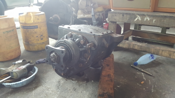 ขายเกียร์สโลว์HINOพร้อมใช้เอาไปใส่ได้เลยครับบิ้วใหม่ทั้งลูกแล้ว