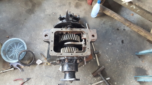 ขายเกียร์สโลว์HINOพร้อมใช้เอาไปใส่ได้เลยครับบิ้วใหม่ทั้งลูกแล้ว