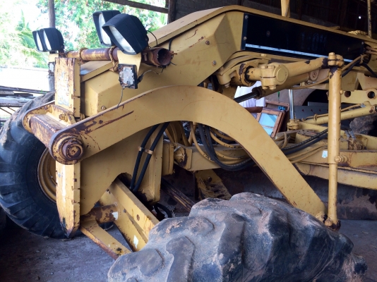 ขายด่วน  รถเกรดดิน CAT  140 H  สภาพดีมาก  พร้อมใช้งาน   เอกสารพร้อม