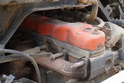 ISUZU NRR 175 HP 6BG1 หกล้อดั๊มพ์ กระบะดั๊มพ์เหล็ก 5 ตันความยาว 3.50 เมตรสภาพดีพร้อมบรรทุกหนักได้เลยครับ เครื่องยนต์ 175 แรงฝาส้มเครื่องแรงดีกำลังดีมากครับ หัวเก๋งสวยไม่มีผุภายในเก๋งคอนโซลครบพร้อม พวงมาลัยเพาเวอร์ เบรคลม ช่วงล่างใหญ่คัชซีไม่มีแตกไม่มีบวม