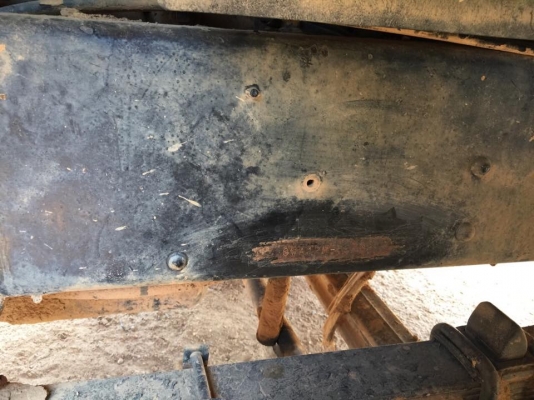 10 ล้อดั้ม 2 เพลา NISSAN ND CWA12M เครื่องเดิมสวย คัสซีสวย ช่วงล่างดี สภาพรถไม่สวย เล่มพร้อมโอน