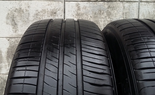 ยาง,215-60-16 MICHERLIN ENERGY XM2 ปี3212 ดอกหนาชุด 3,000