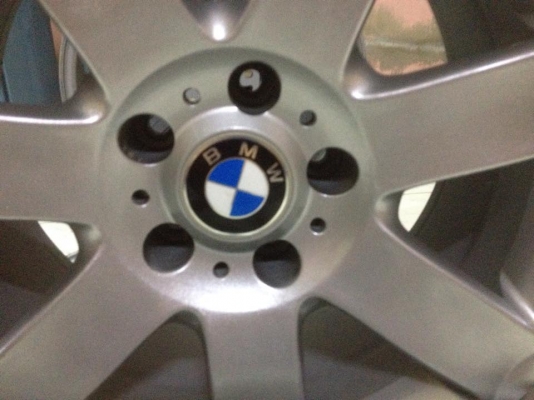 ขายแม็กBMW แท้5รู120 ขอบ17กว้าง8 จำนวน4วง เก่าญีปุน สภาพสวยทำสีมาใหม่ทุกวง ราคา13900บาท โทร0924462525โส ขายแม็กBMW แท้5รู120 ขอบ17กว้าง8 จำนวน4วง เก่าญีปุน สภาพสวยทำสีมาใหม่ทุกวง ราคา13900บาท โทร0924462525โส