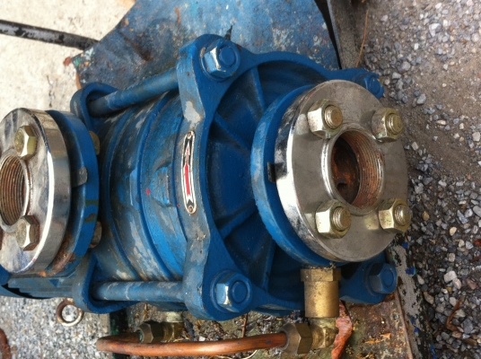 ปั๊มน้ำแรงดันสูง 3 สเตจ ยี่ห้อ JUFIWA 4 แรงม้า ดันน้ำขึ้นตรงได้ถึง 72 ม.