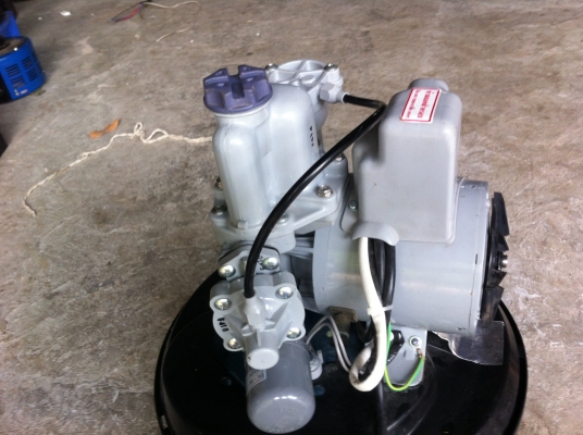 ปั๊มน้ำอัตโนมัติ HITACHI รุ่น WT- P 150 GX2 ผลิตจากญี่ปุ่น ใข้กับบ้านเรื่อนทั่วไปได้เลย