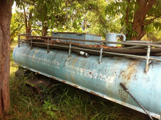 ขายถังดูดสิ่งปฏิกูล ยาว4.30เมตร สภาพพร้อมใช้งาน อุปกรณ์ครบชุด สนใจโทร 090-8588220คุณนะ 093-3258446คุณบิว ID:narong498 หรือ www.truck.in.th/498 หรือเพจFacebook ณรงค์ ซื้อขายรถมือสอง (เว็บไซต์ส่วนตัว)