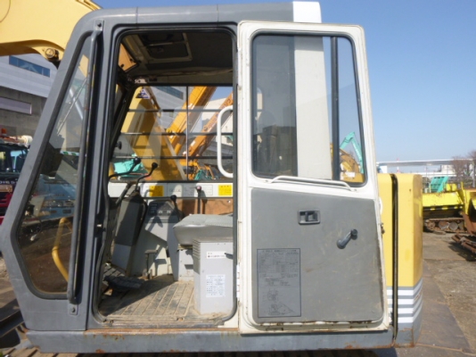 ขายด่วน รถขุด SUMITOMO S160 F2  นำเข้าเองจากญี่ปุ่น สภาพสวยมากๆๆ  ใช้งานน้อย ราคาเป็นกันเองจ้า  ถึงไทยแล้ววันนี้จ้า