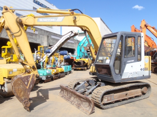 ขายด่วน รถขุด SUMITOMO S160 F2  นำเข้าเองจากญี่ปุ่น สภาพสวยมากๆๆ  ใช้งานน้อย ราคาเป็นกันเองจ้า  ถึงไทยแล้ววันนี้จ้า