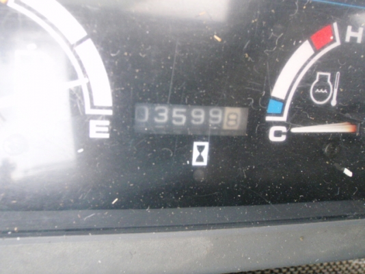 ขายด่วน รถขุด  KOBELCO SK60-2 มาร์คไฟว์ นำเข้าจากญี่ปุ่น  สภาพสวยมากๆ   ใช้งานน้อย  ราคาเป็นกันเอง