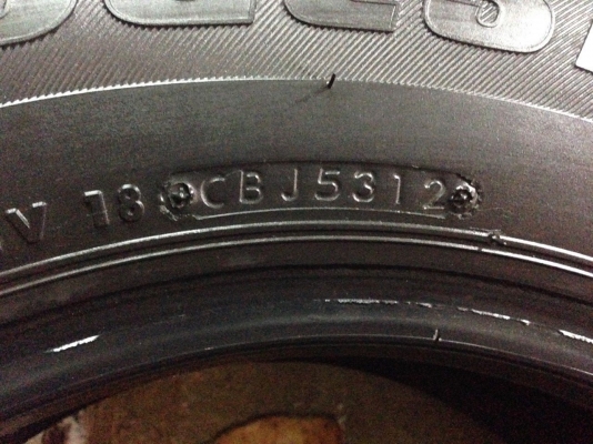 ยาง 215-70-15 1คู่ อัพเดท 27พย.58 ยาง 215-70-15 1คู่ อัพเดท 27พย.58