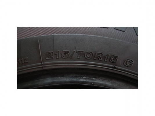 ยาง 215-70-15 1คู่ อัพเดท 27พย.58 ยาง 215-70-15 1คู่ อัพเดท 27พย.58