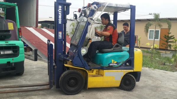 บริษัท เคอร์เซอร์แมชชีนเนอรี่ จำกัด บริษัท เคอร์เซอร์แมชชีนเนอรี่ จำกัด