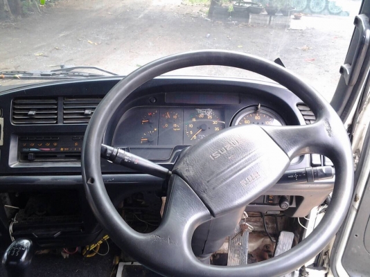 ลดกระหน่ำ!!!!ISUZU DECA 195รถห้างกระบะยาว6.5เลสทั้งลูกยางดี6เส้น